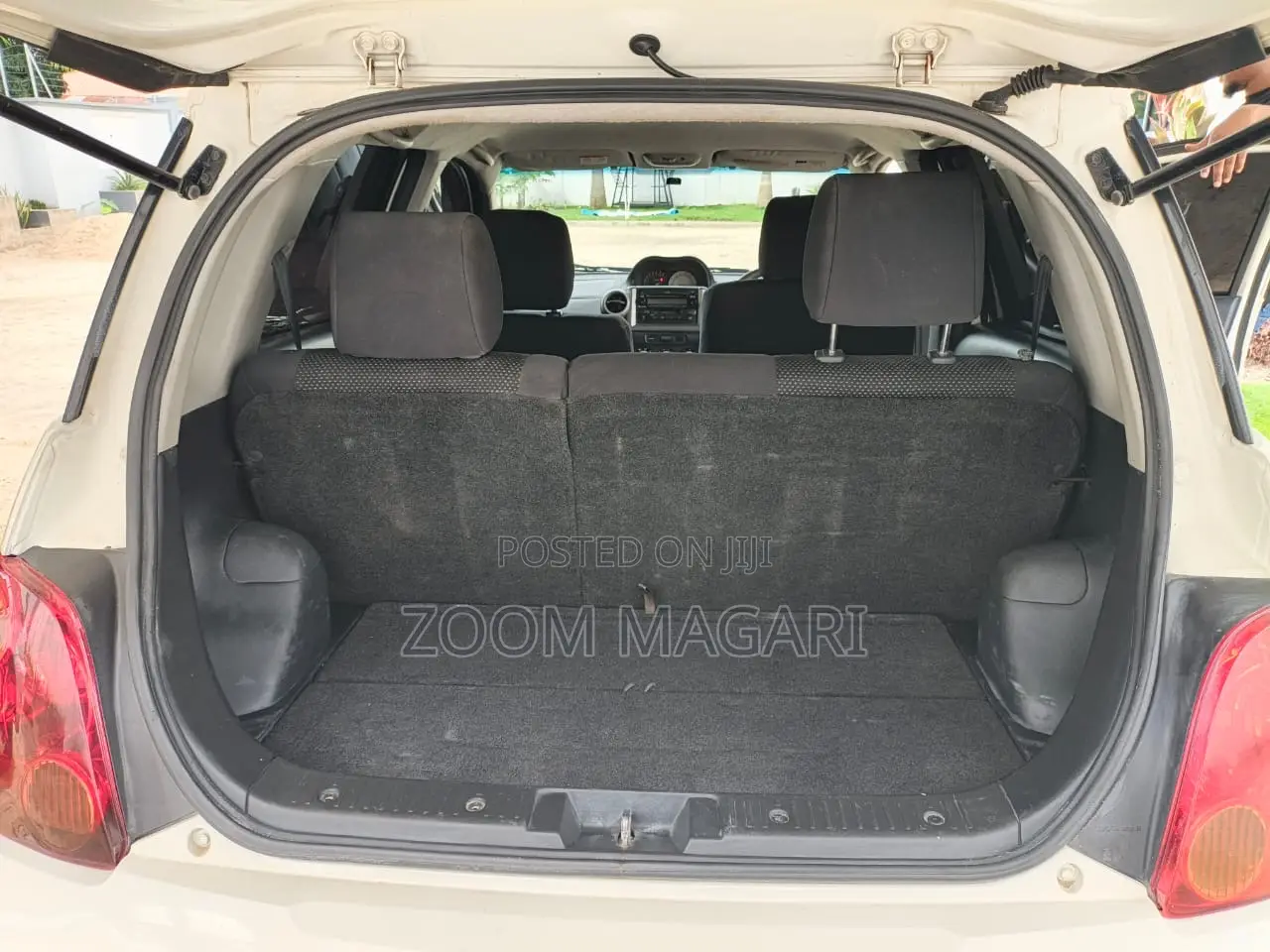 Toyota IST 2006 Pearl