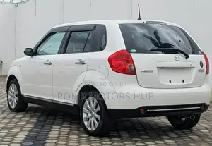 Mazda Verisa 2011 White