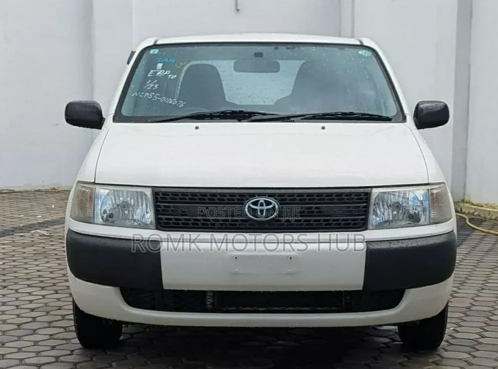 Toyota Succeed 2010 White