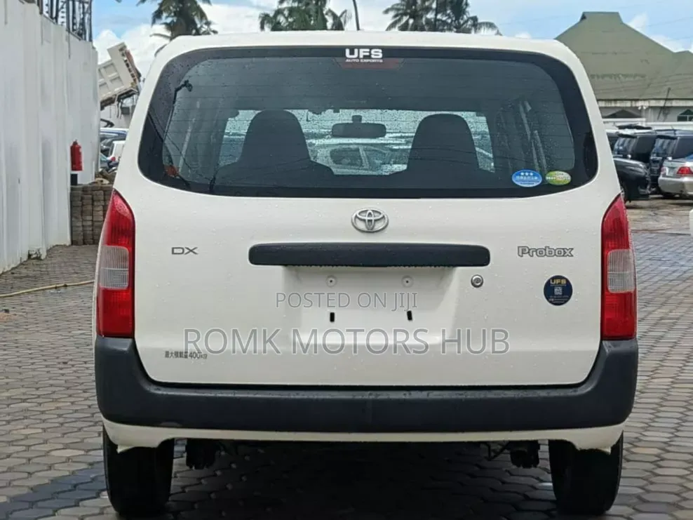 Toyota Succeed 2010 White