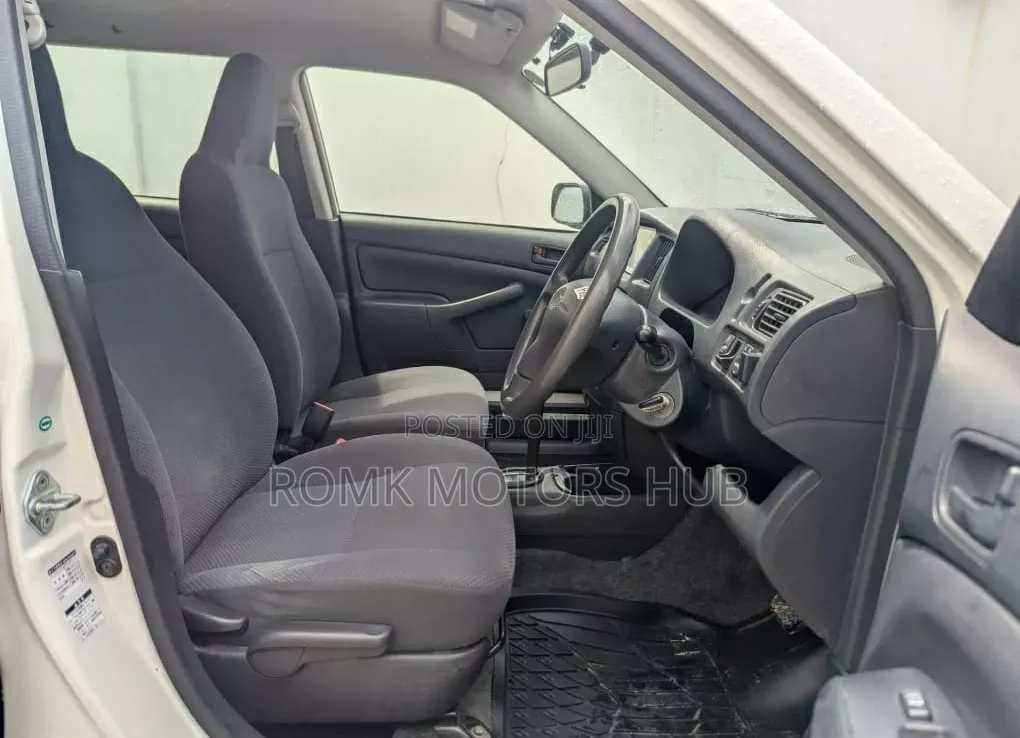 Toyota Succeed 2010 White