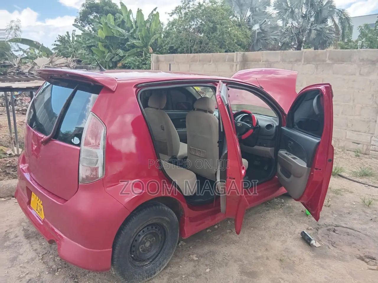 Toyota Passo 2005 Red