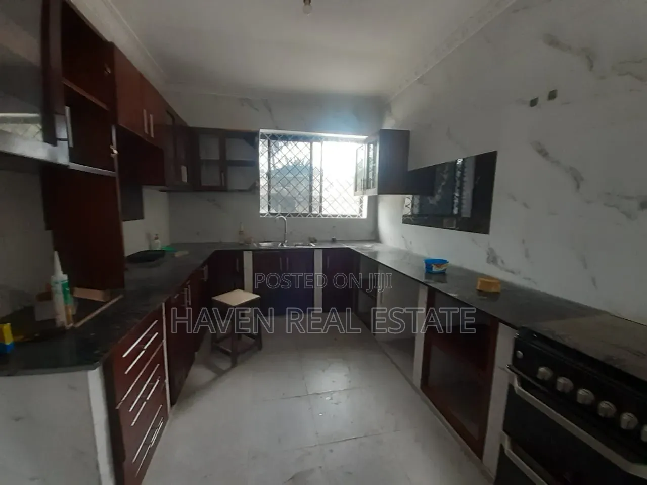 4bdrm House in Mikocheni for rent