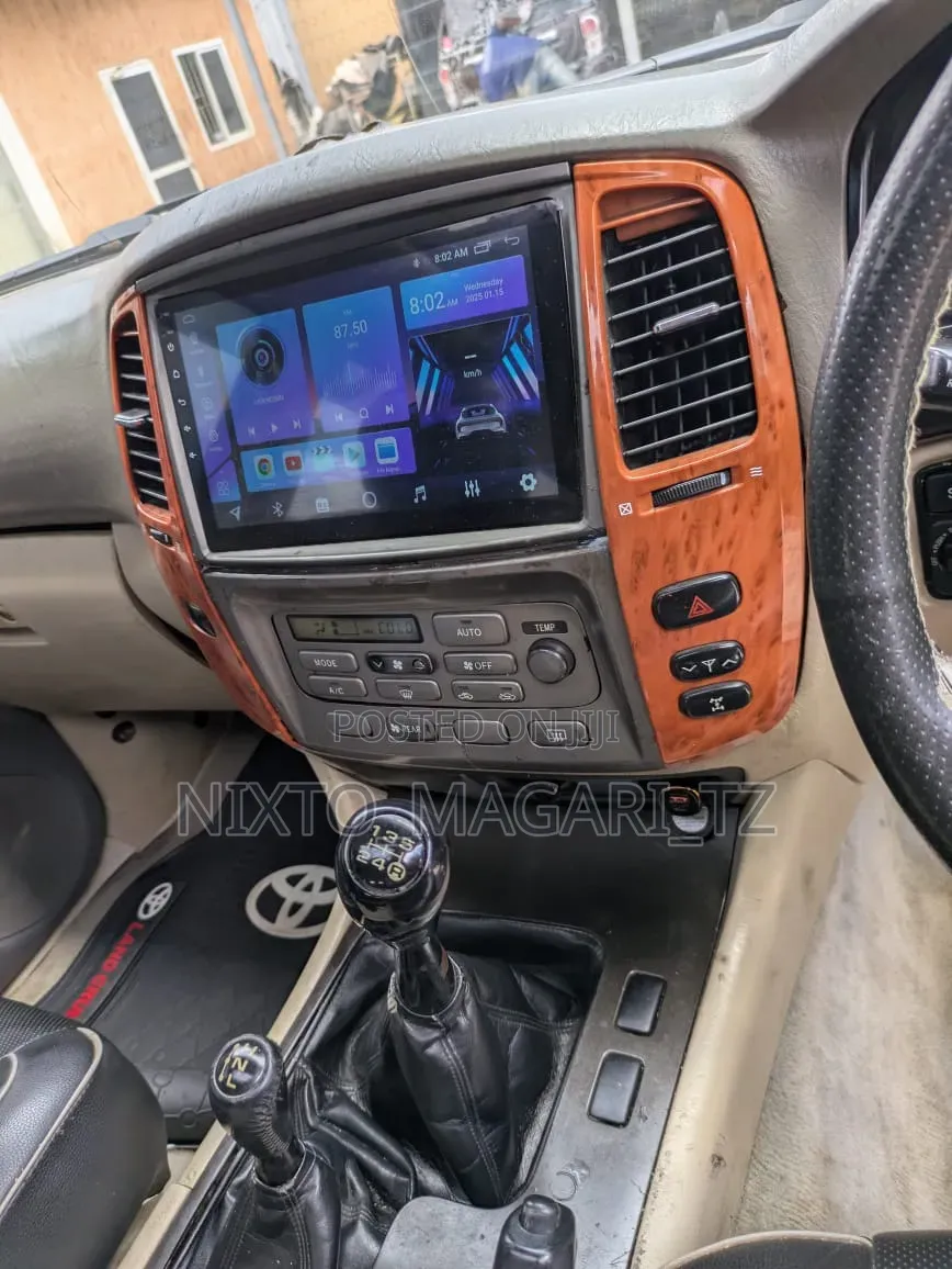 Toyota Land Cruiser 2007 Silver