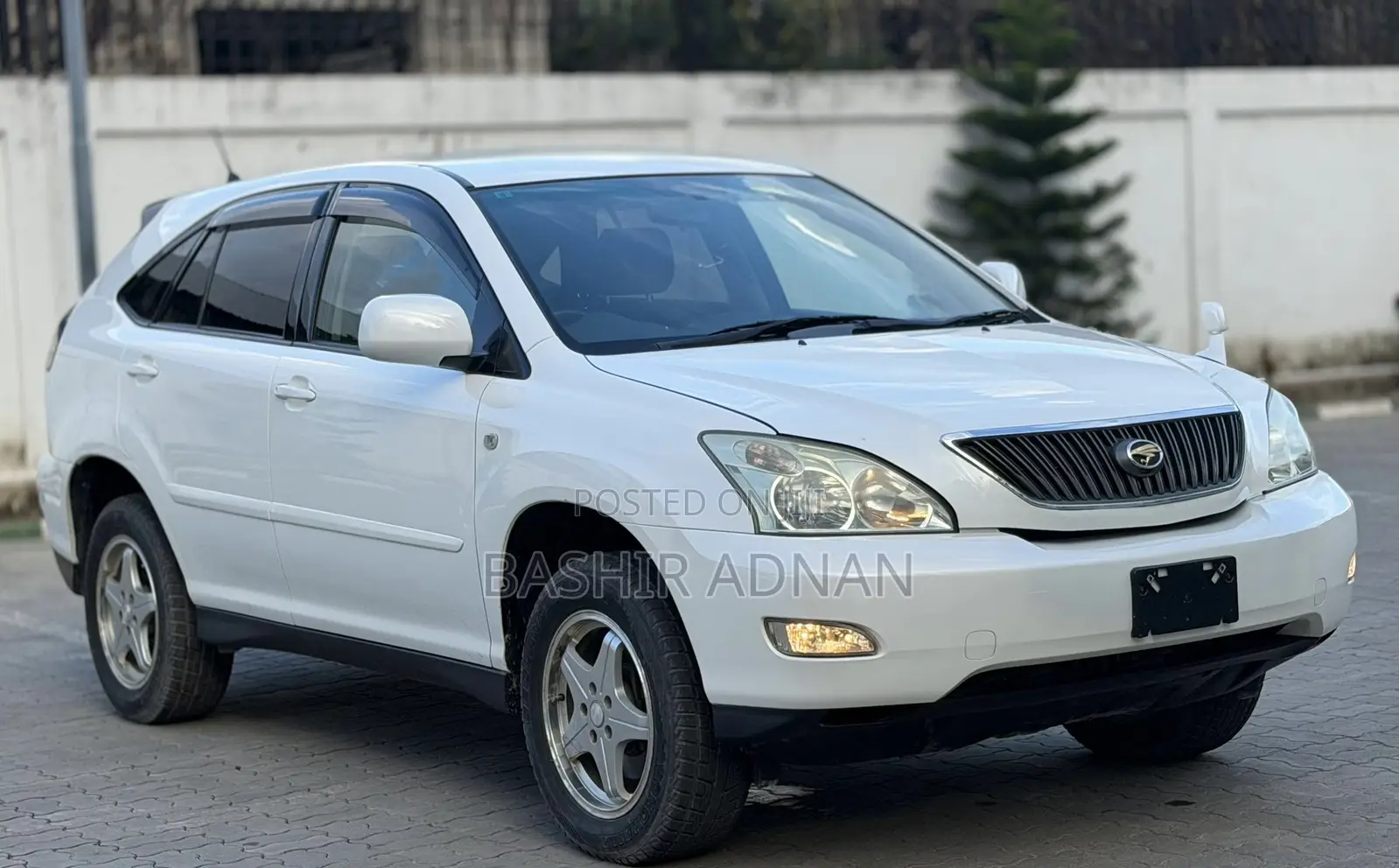 Toyota Harrier 2005 White