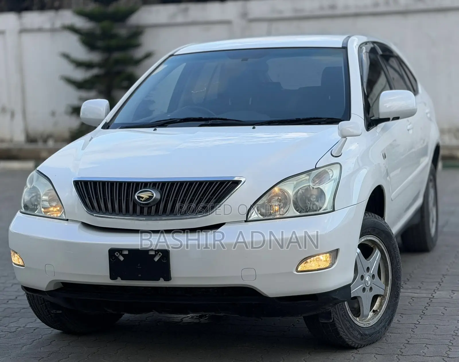 Toyota Harrier 2005 White