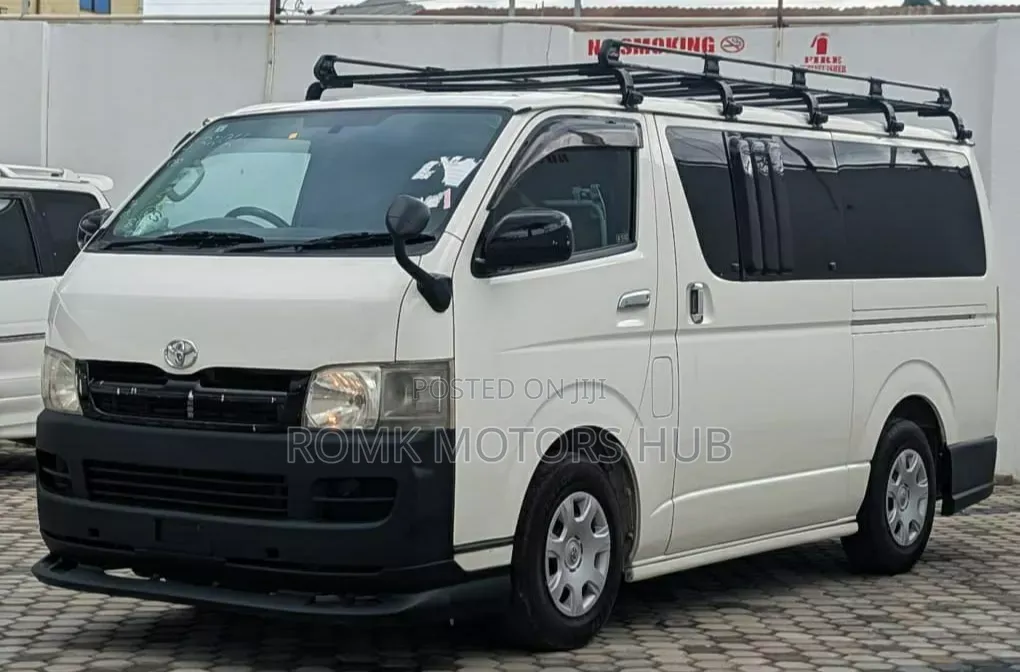 Toyota HiAce 2008 White