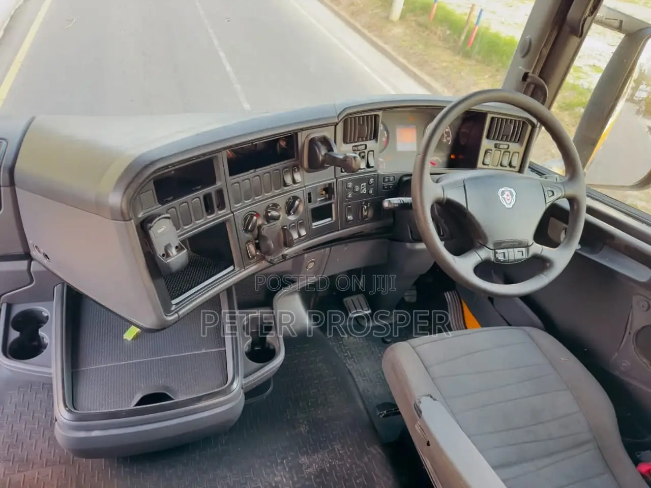 Scania R440