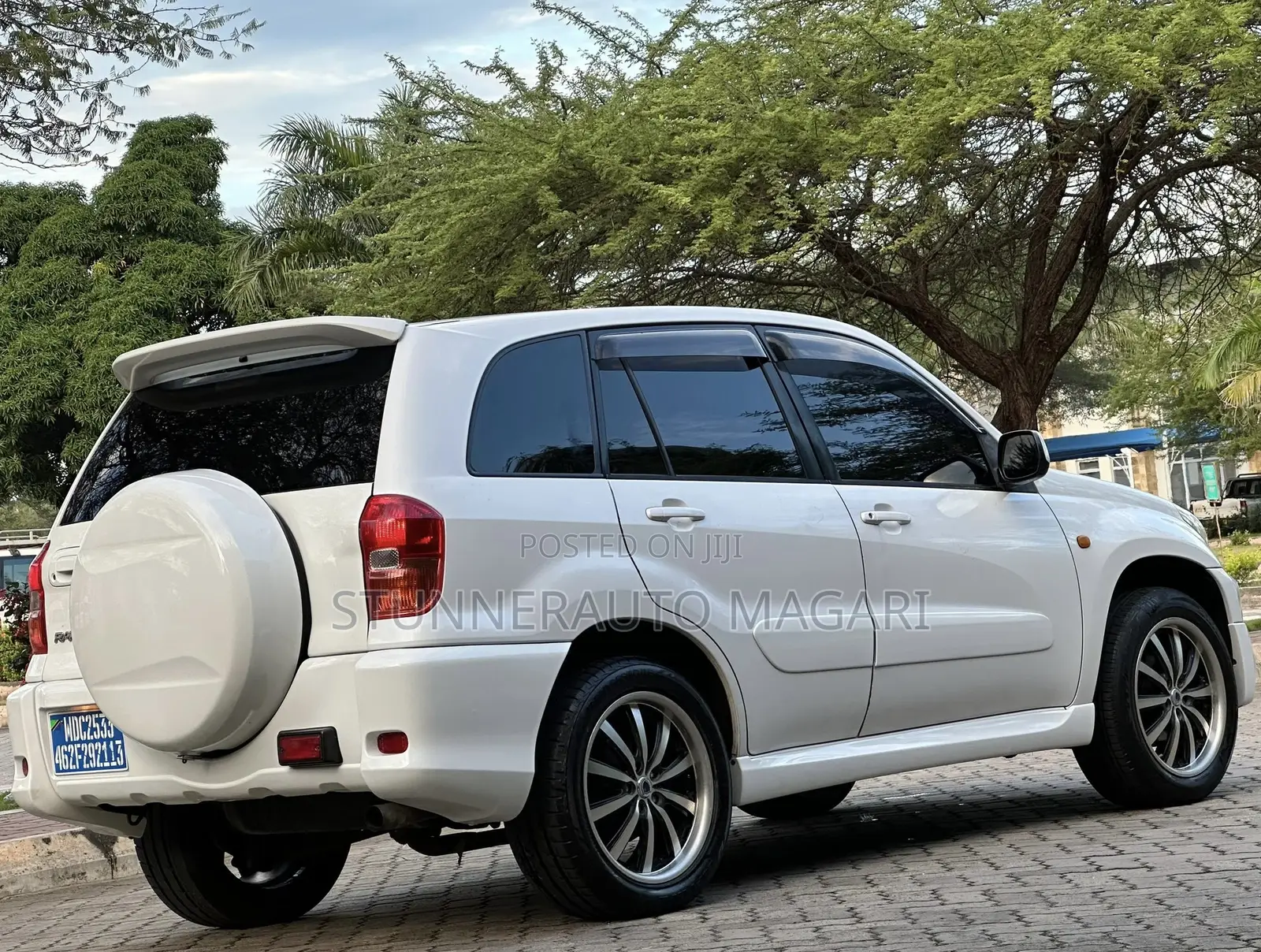 Toyota RAV4 2004 Pearl