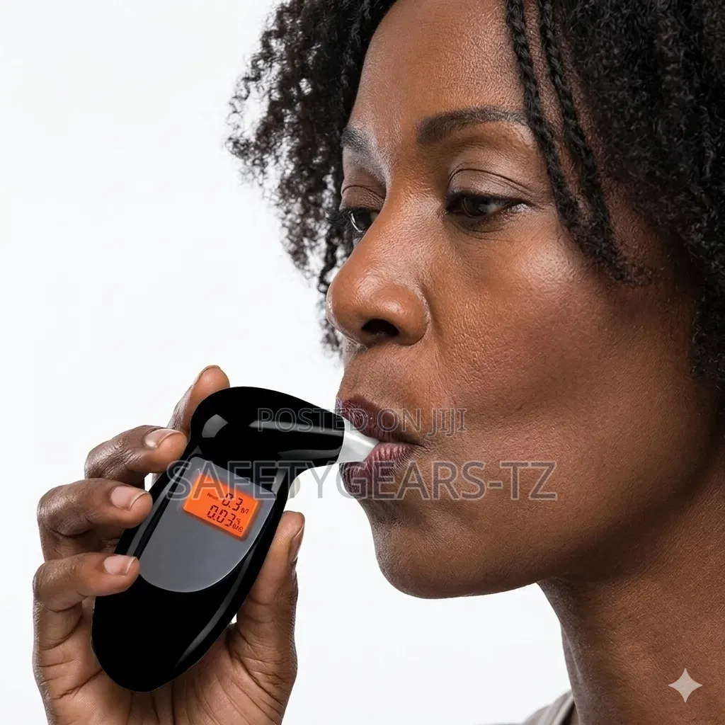Professional Digital Breath Tester Breathalyzer Alcohol Breath Tester