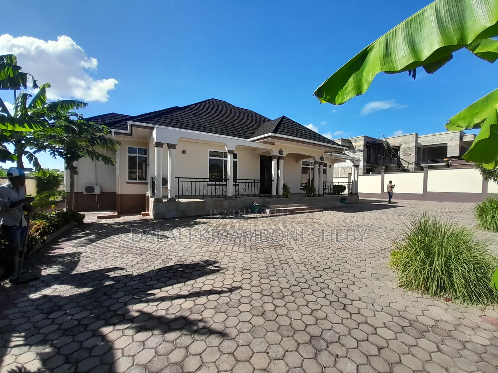 4bdrm House in Kigamboni Kibada for sale