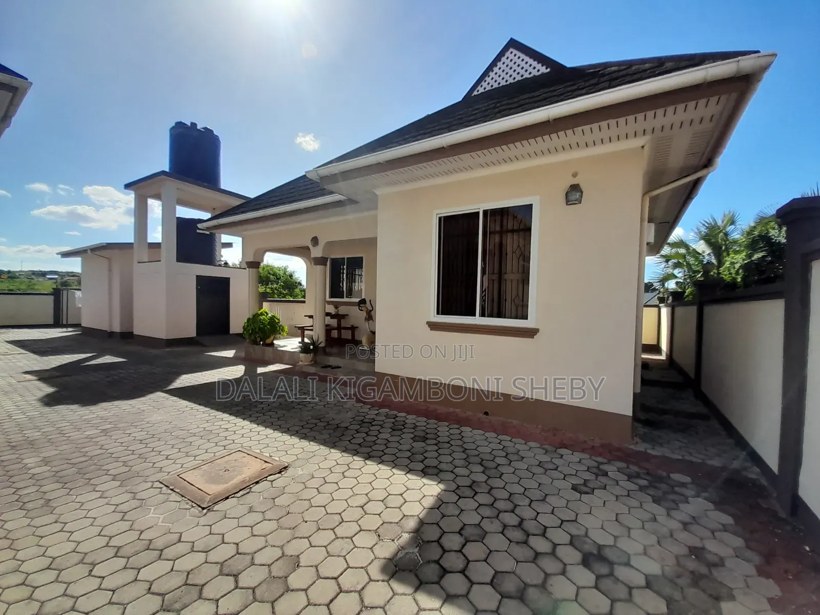 4bdrm House in Kigamboni Kibada for sale