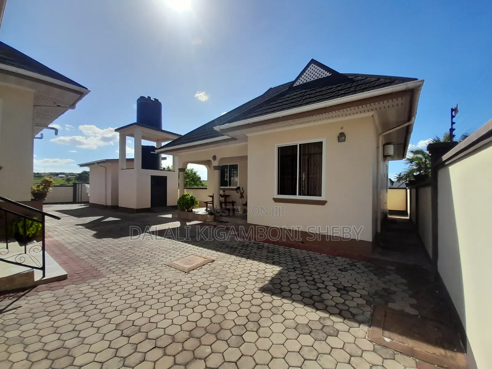 4bdrm House in Kigamboni Kibada for sale