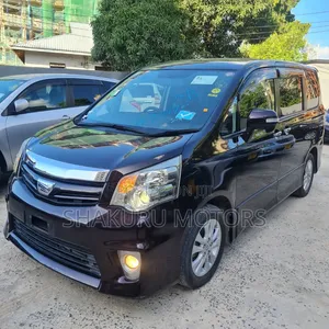 Toyota Noah 2013 Brown