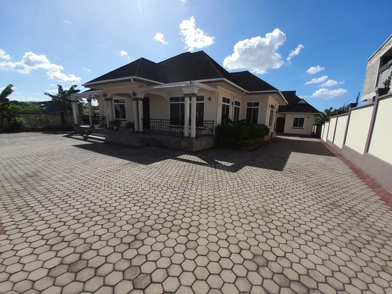 4bdrm House in Kigamboni Kibada for sale