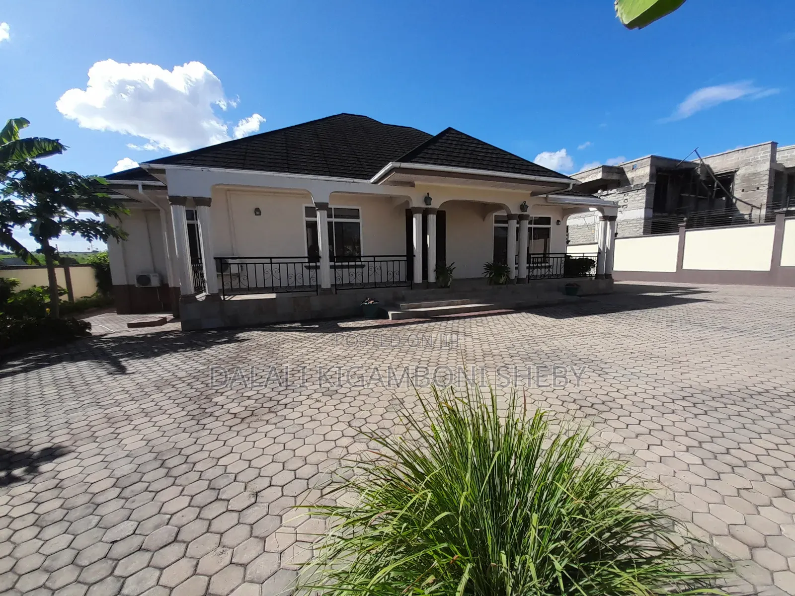 4bdrm House in Kigamboni Kibada for sale