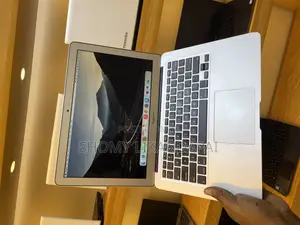 Laptop Apple MacBook 2017 8GB Intel Core i5 SSD 128GB
