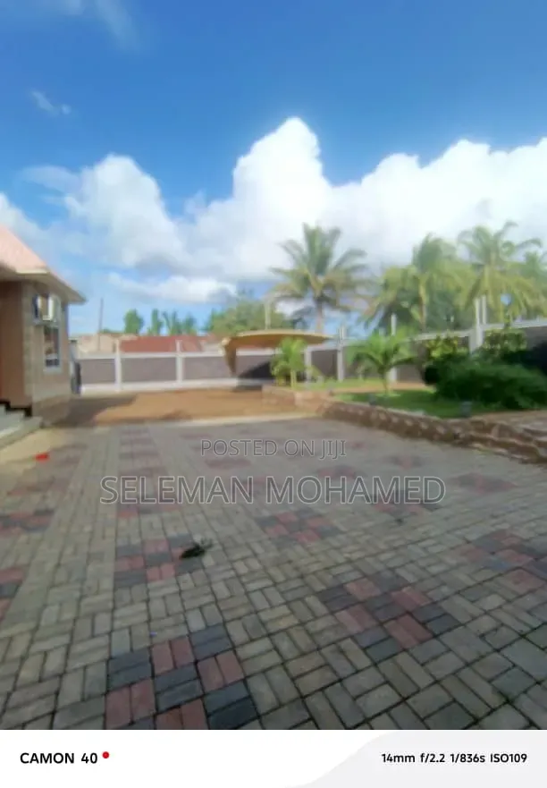 Furnished 5bdrm House in Biriani Real Estate, Chanika for sale