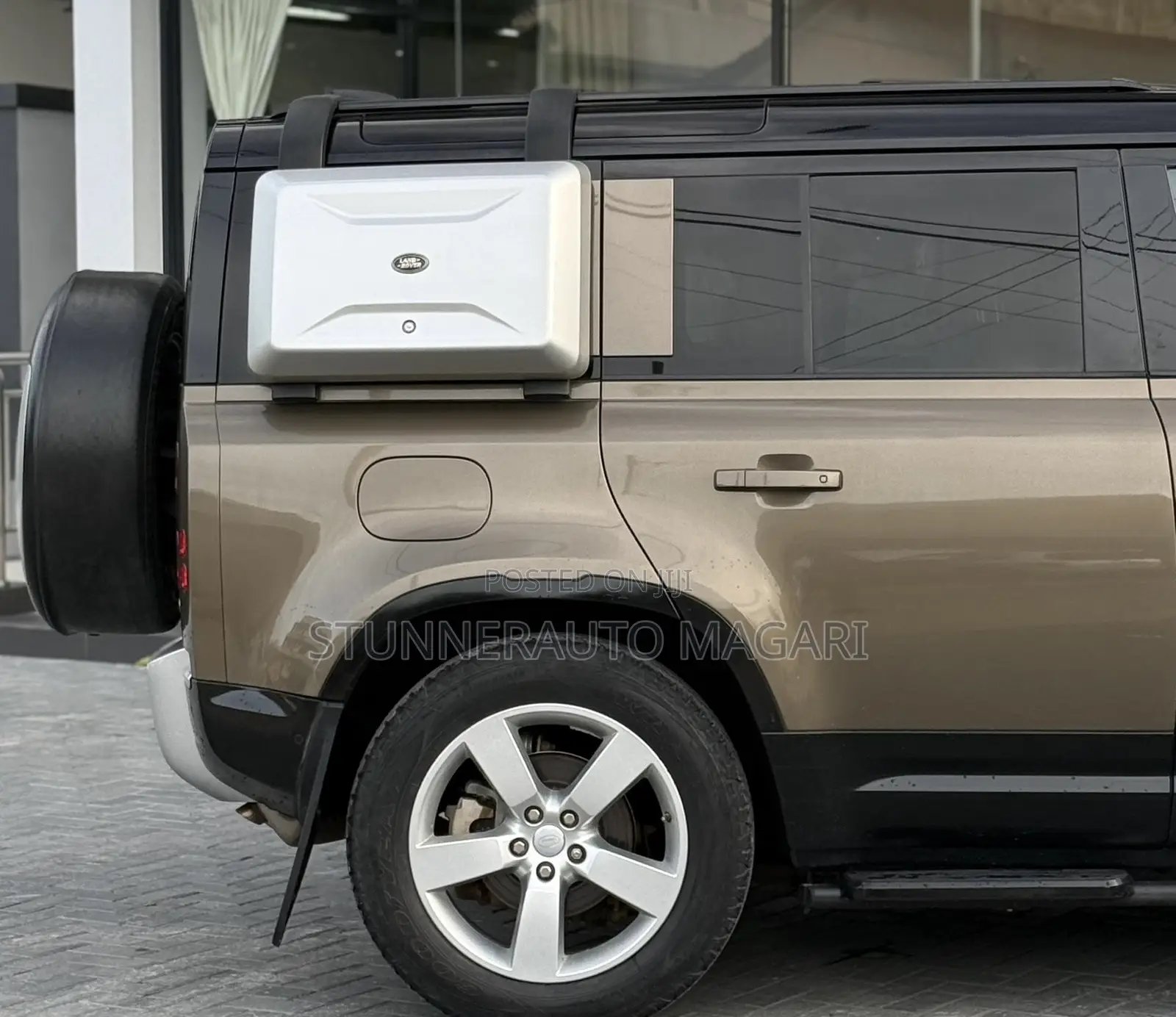Land Rover Defender 2020 Brown