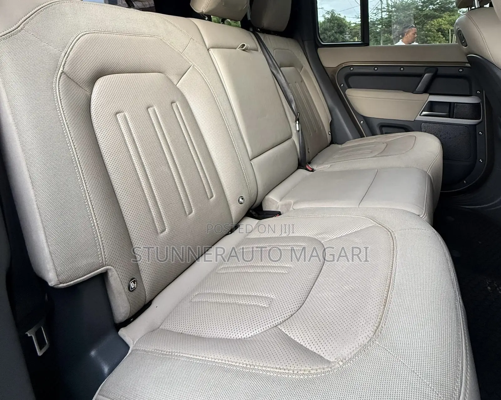 Land Rover Defender 2020 Brown