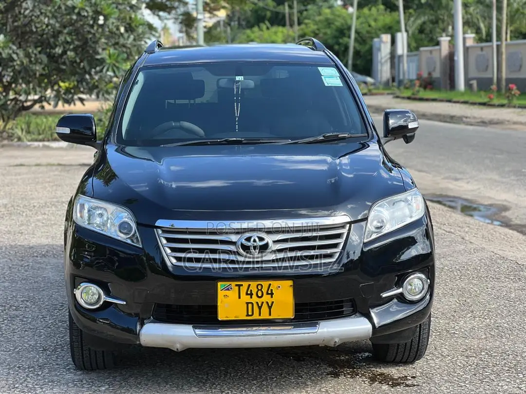 Toyota Vanguard 2011 Black