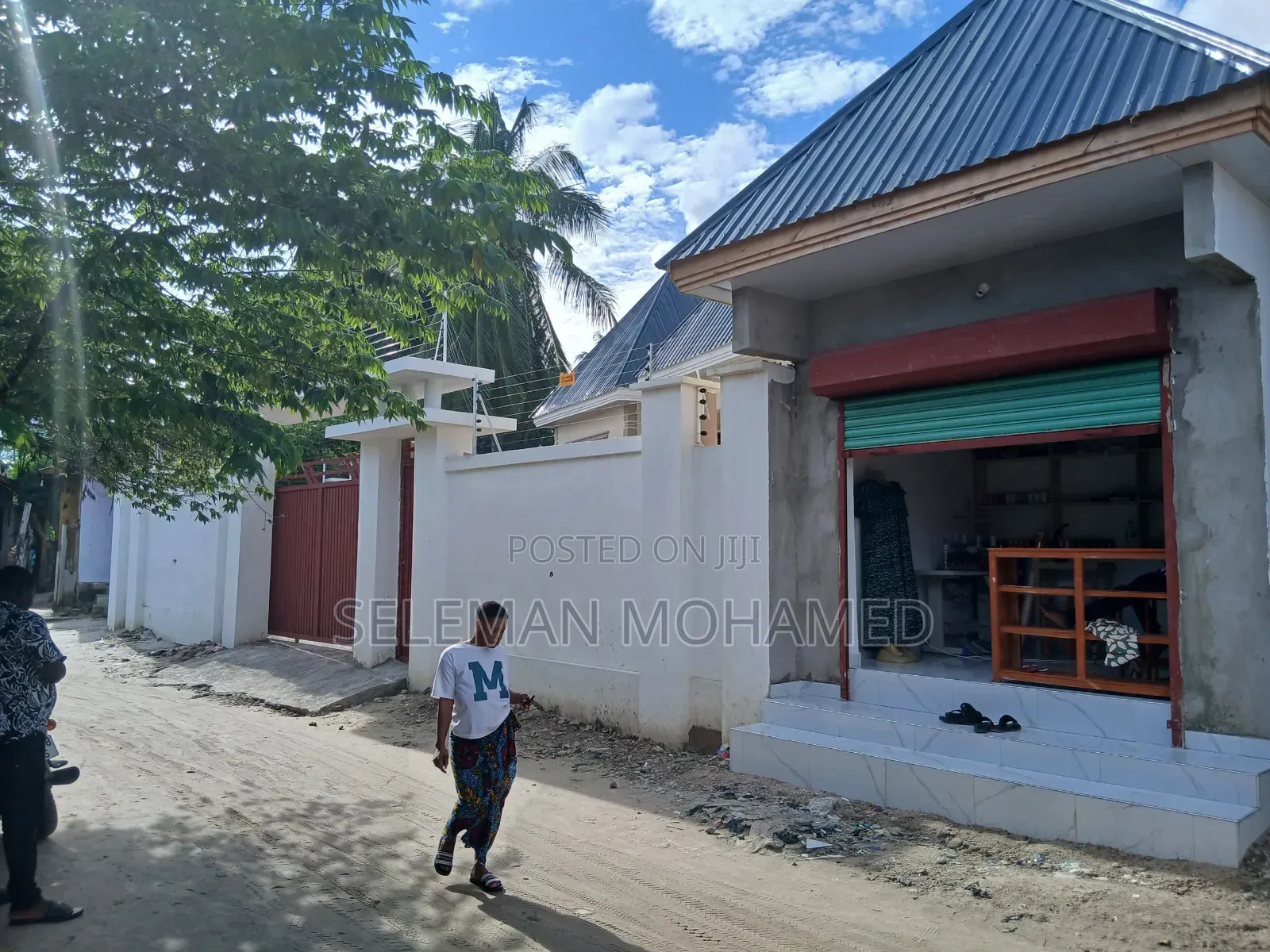 Furnished 4bdrm House in Biriani Real Estate, Chamazi for sale
