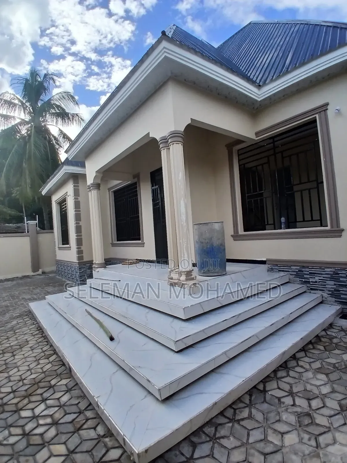 Furnished 4bdrm House in Biriani Real Estate, Chamazi for sale