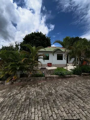 3bdrm House in Makongo Juu, Sinza for rent