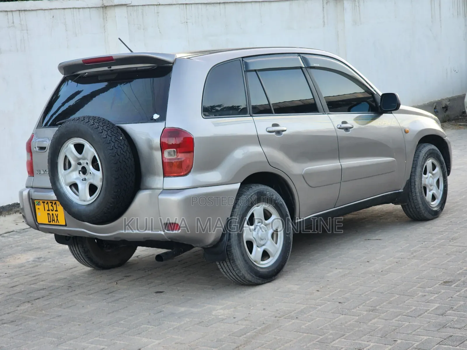Toyota RAV4 2004 Silver
