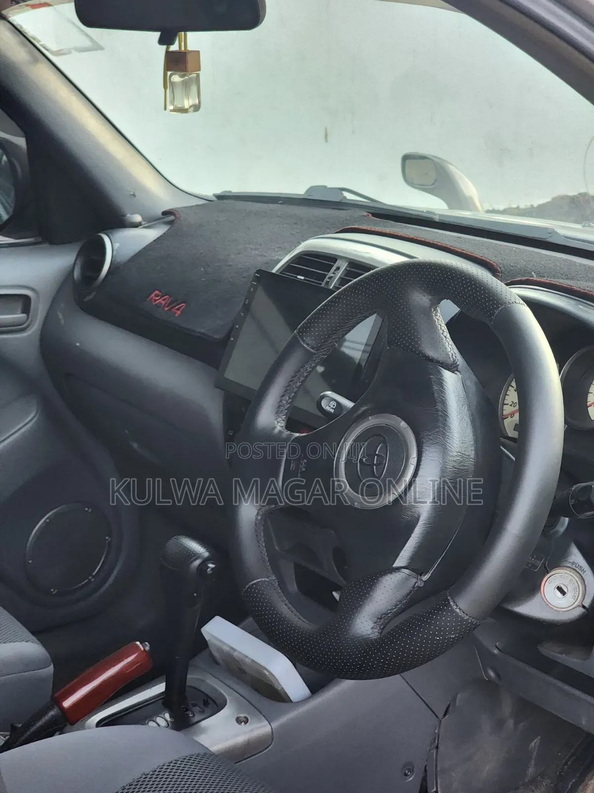 Toyota RAV4 2004 Silver