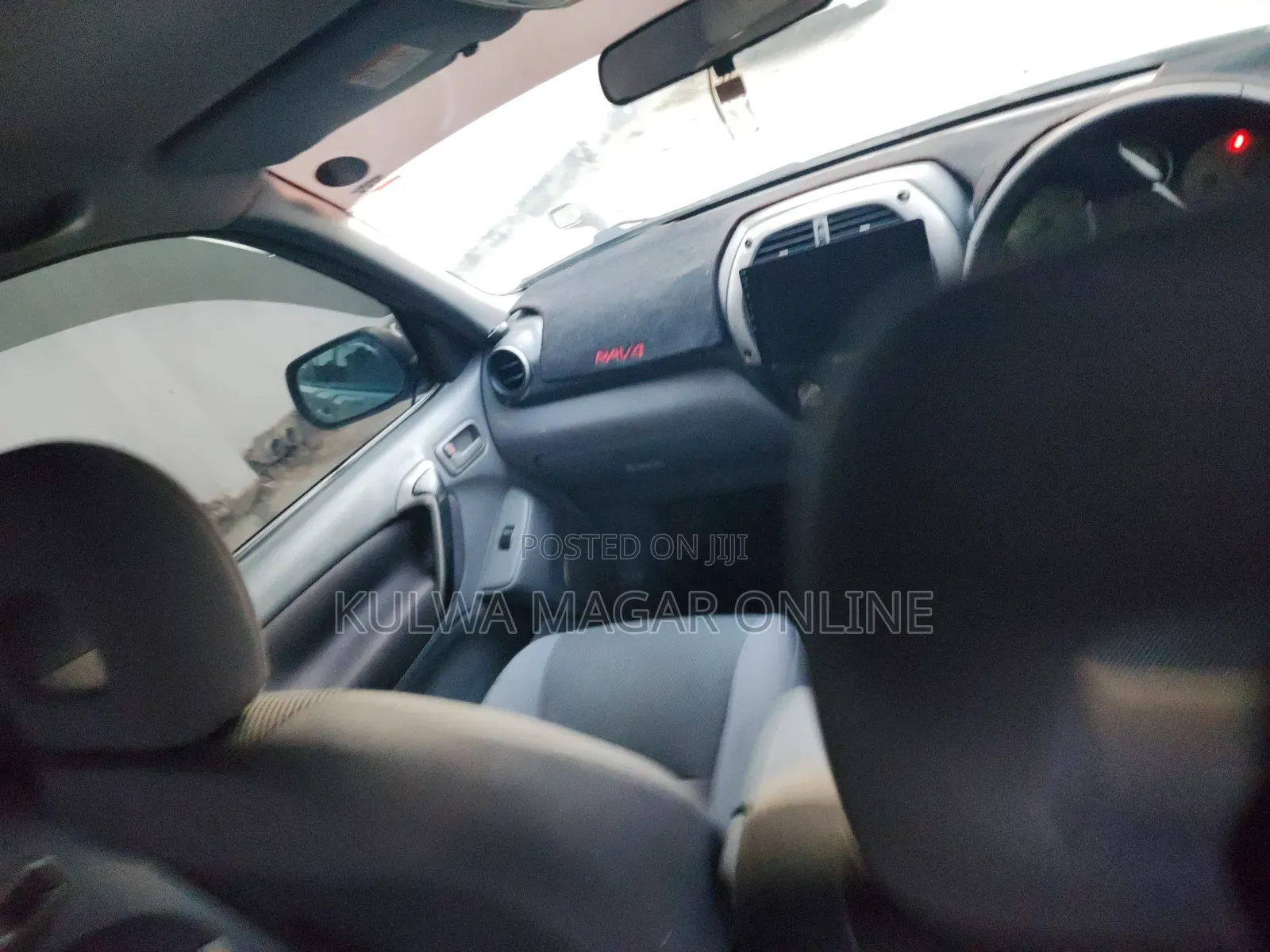 Toyota RAV4 2004 Silver