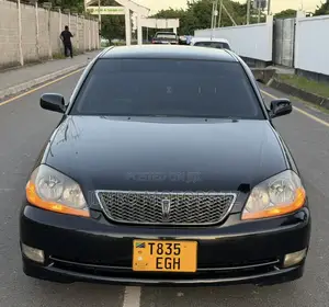 Toyota Mark II 2004 Black