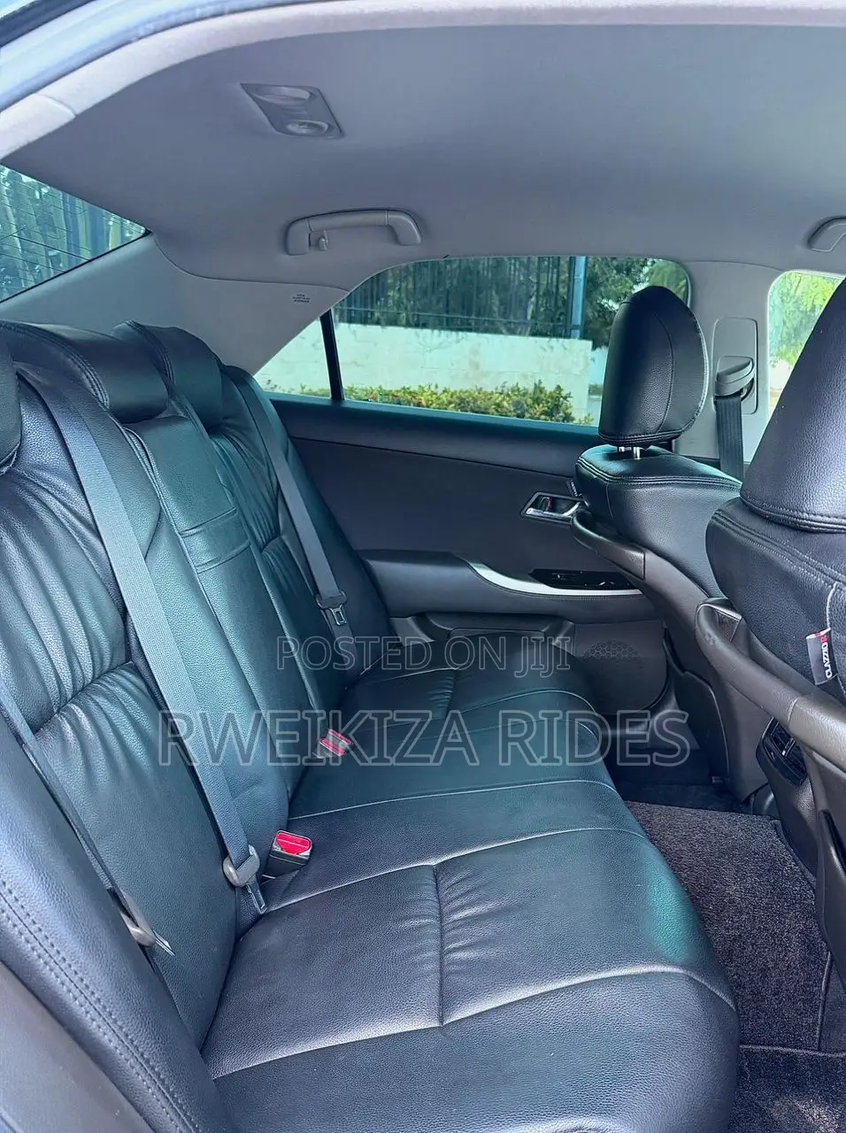 Toyota Crown 2011 Black