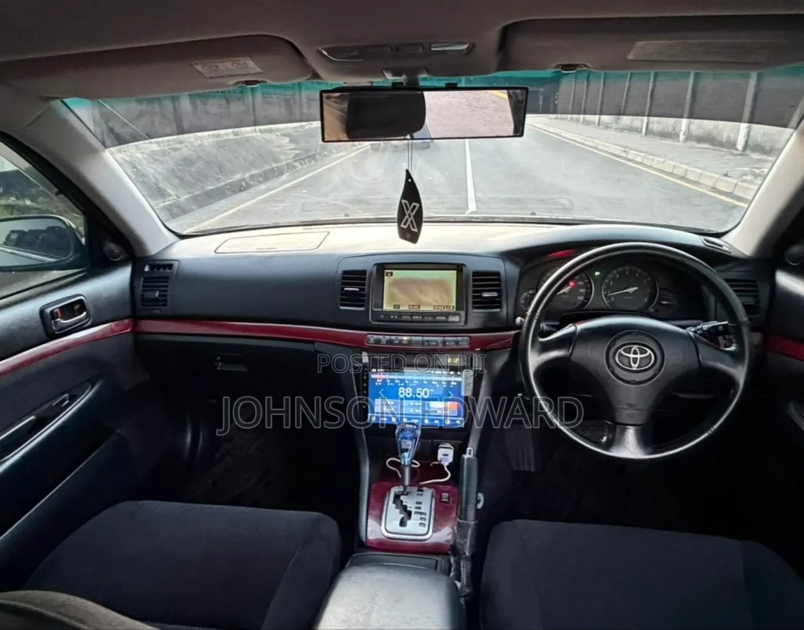 Toyota Mark II 2003 Black