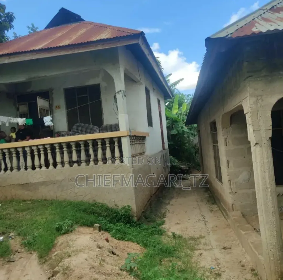 Furnished 3bdrm House in Kimara for sale