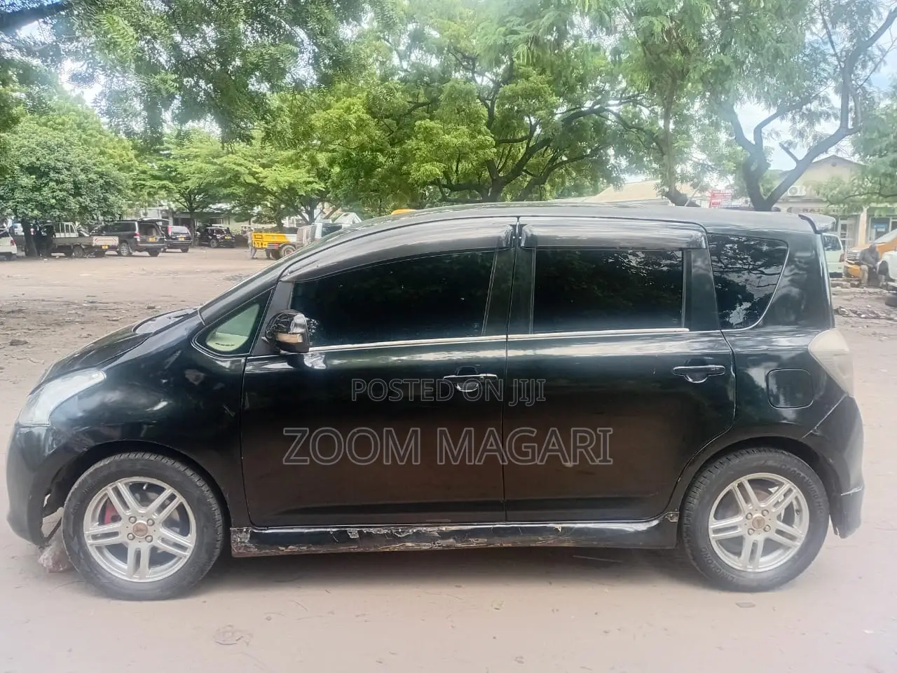 Toyota Ractis 2007 Black