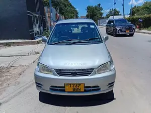 Toyota Corolla Spacio 2000 Silver