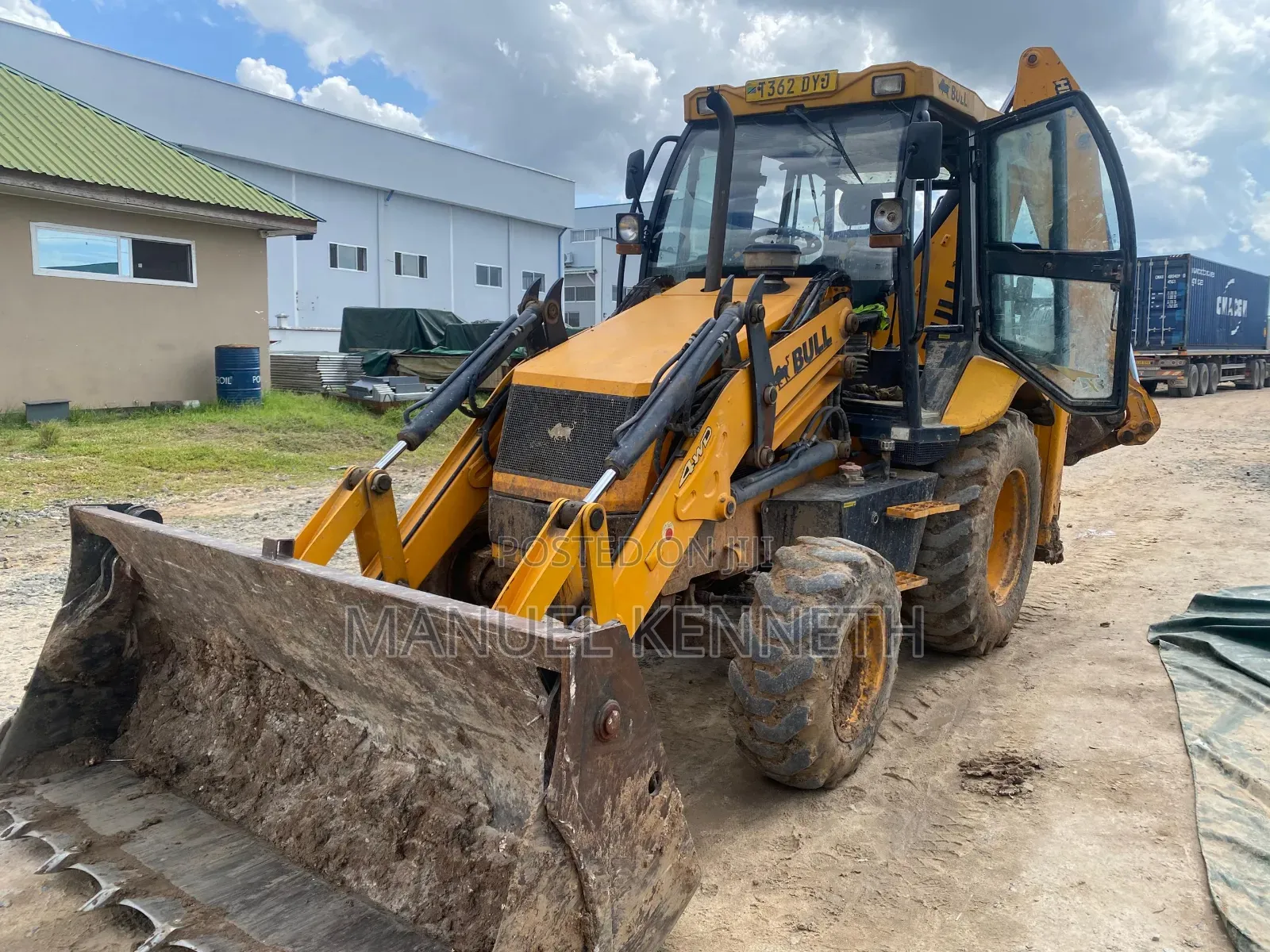 Backhoe Loader for Sale, Great Working Condition.