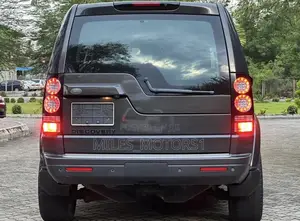Land Rover Discovery 2016 Gray