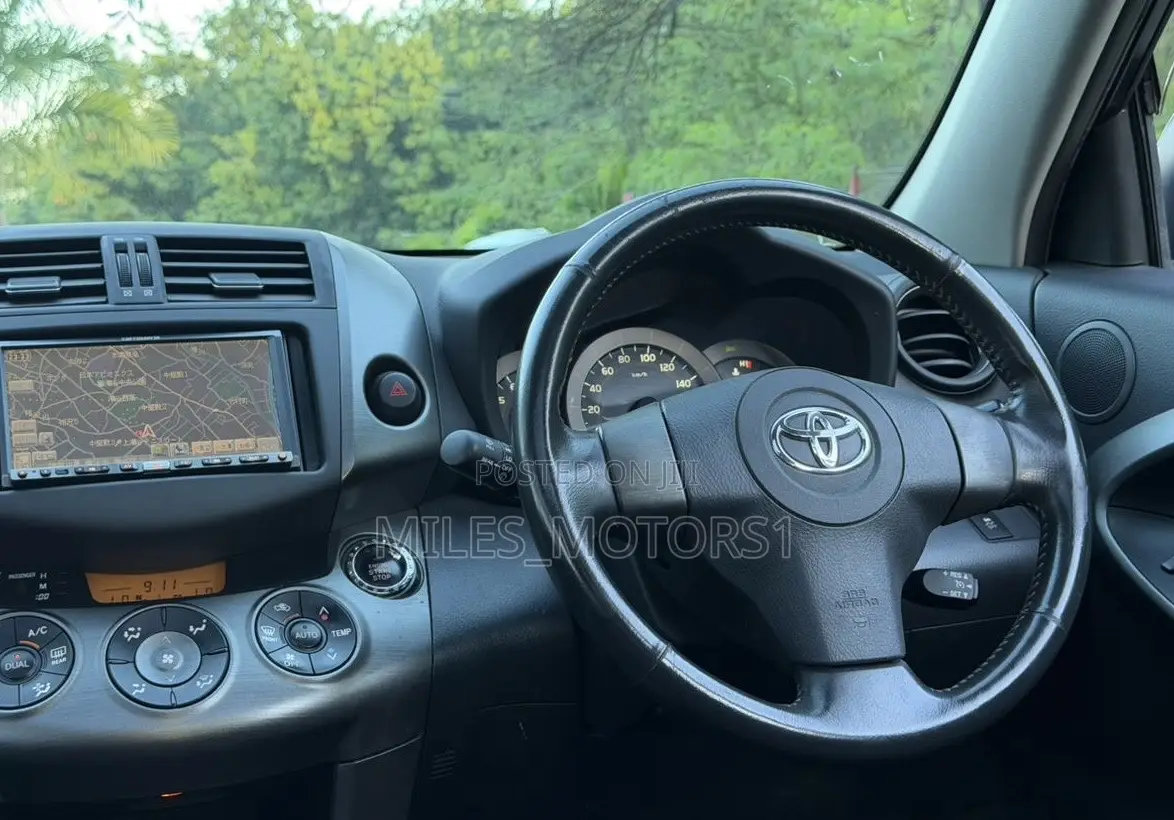 Toyota Vanguard 2008 Black