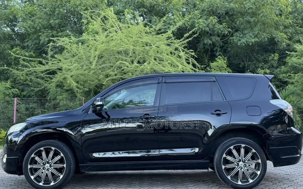 Toyota Vanguard 2008 Black