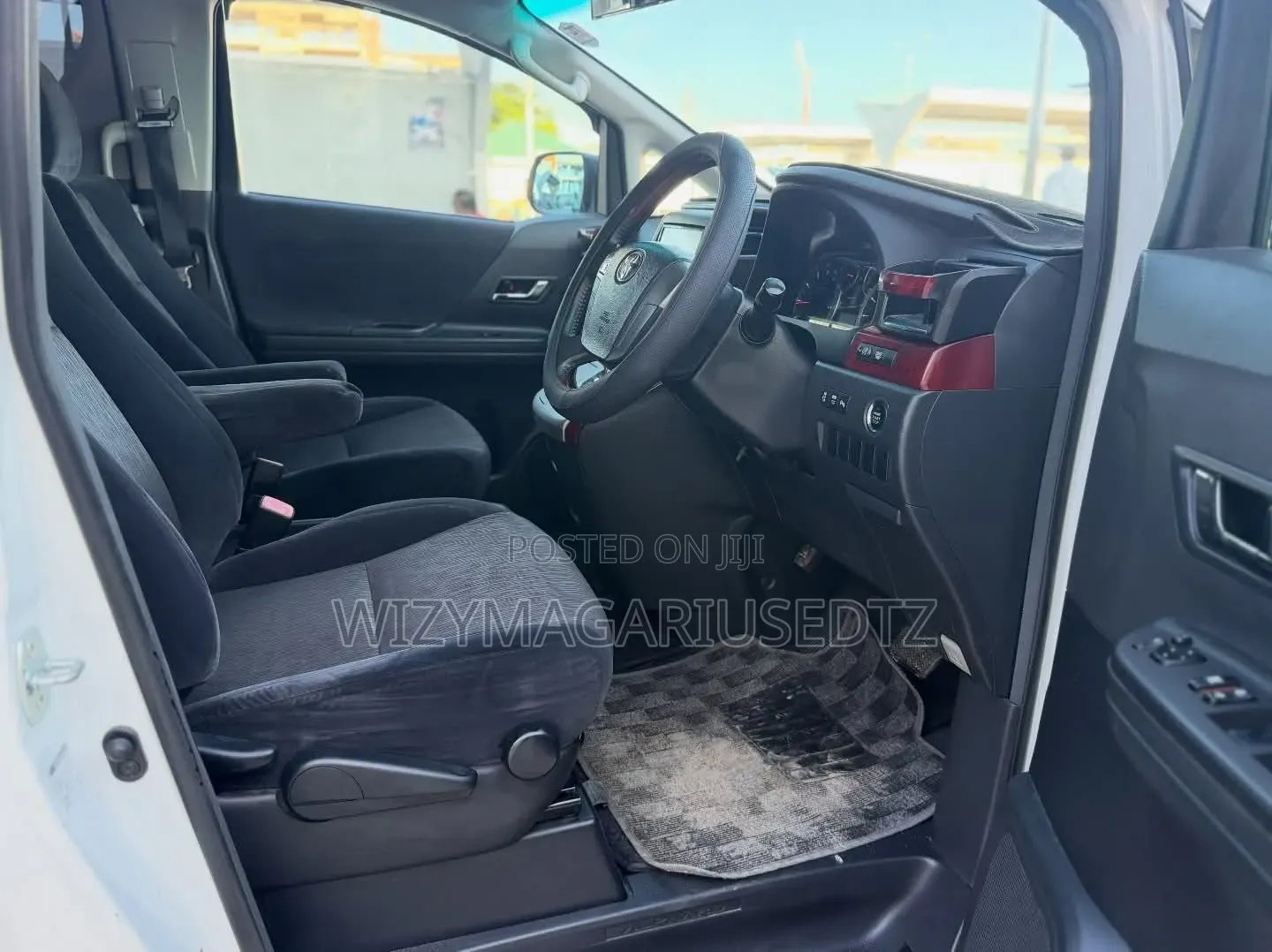 Toyota Alphard 2009 White