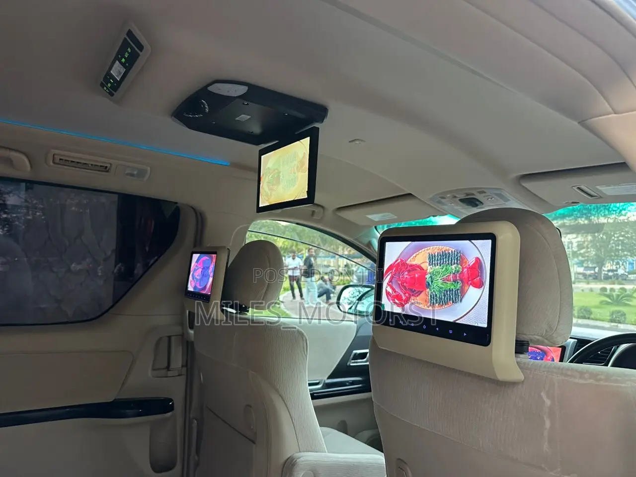 Toyota Alphard 2009 White