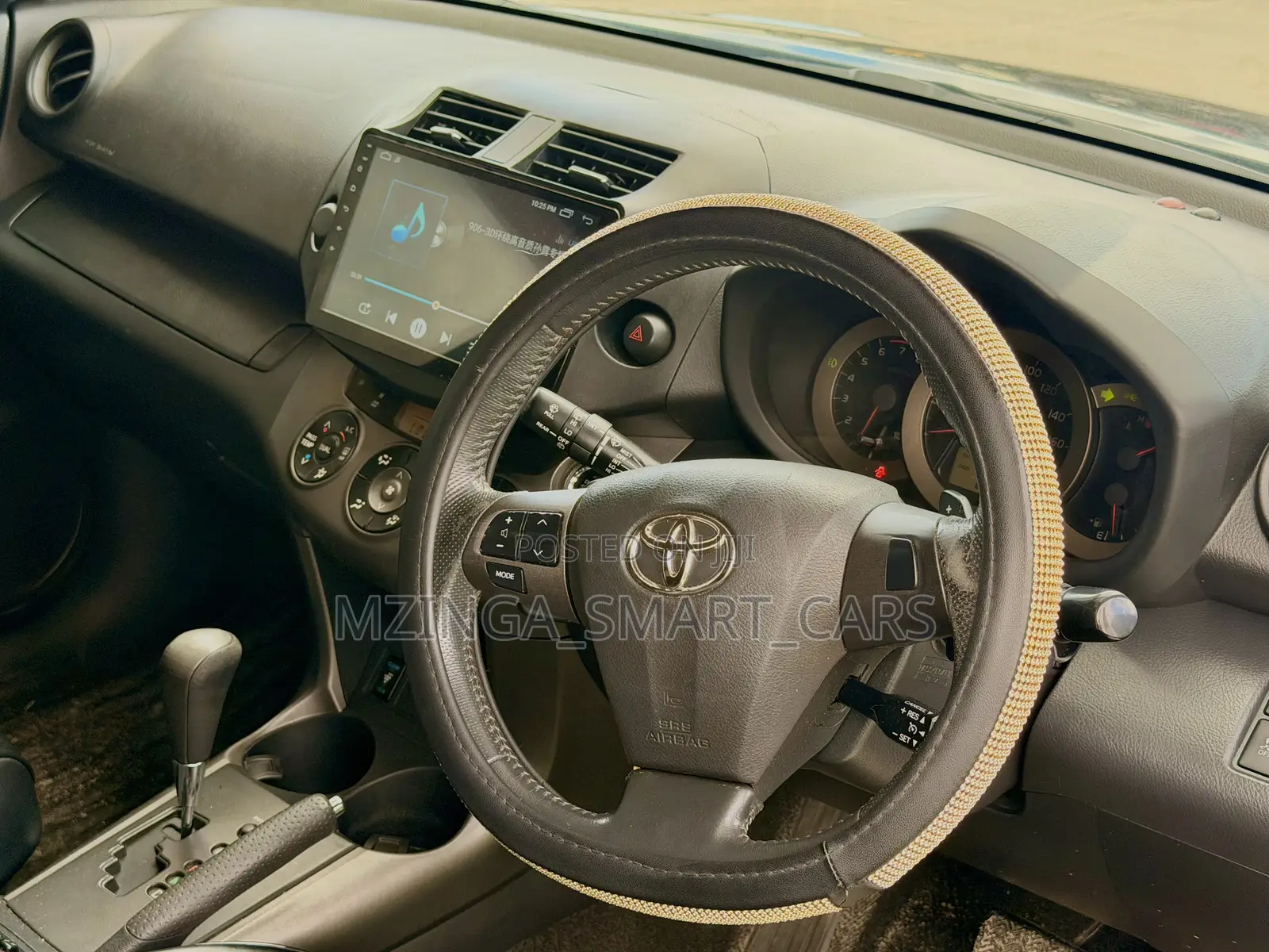 Toyota Vanguard 2012 Black