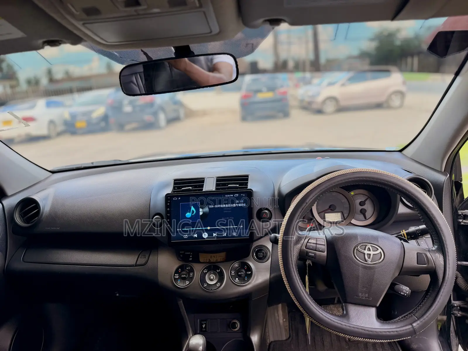 Toyota Vanguard 2012 Black