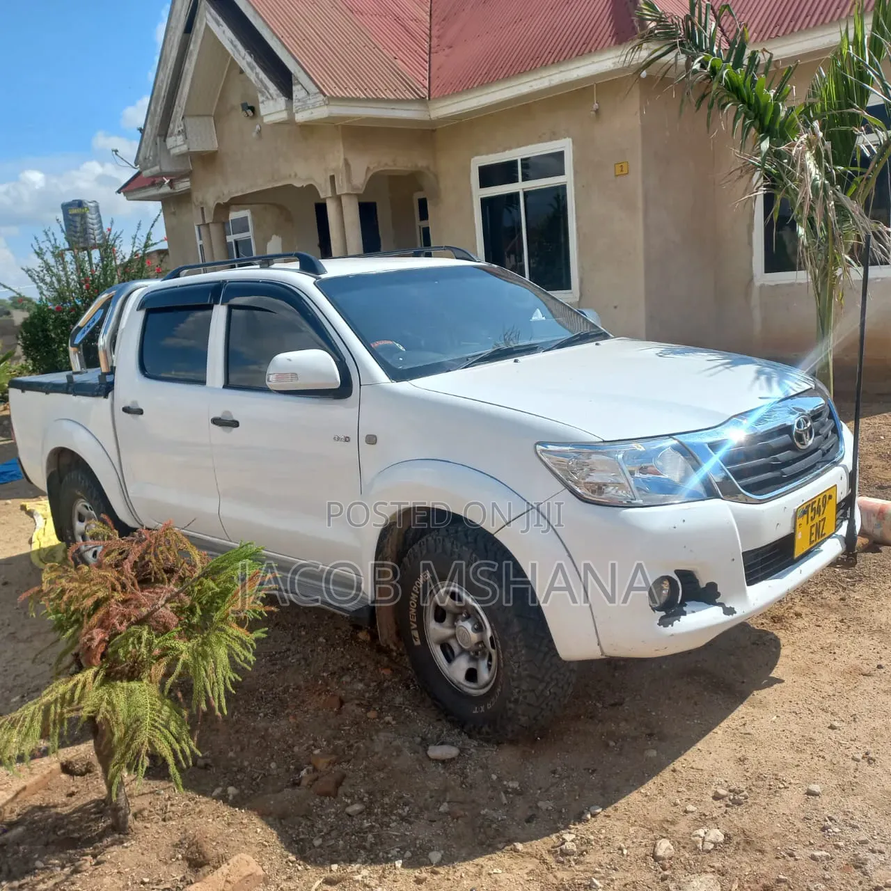 Toyota Hilux 2008 White