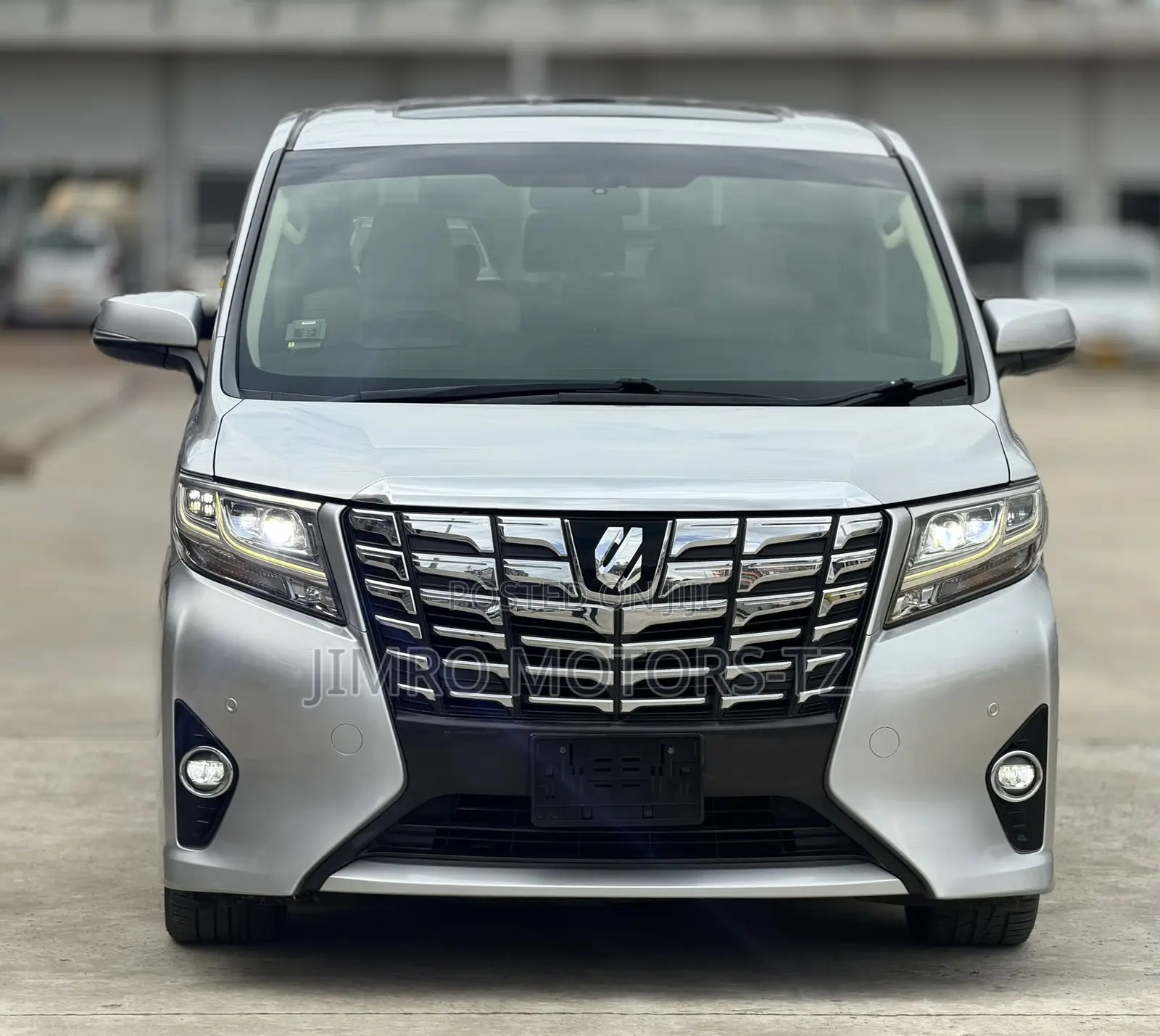 Toyota Alphard 2017 Silver