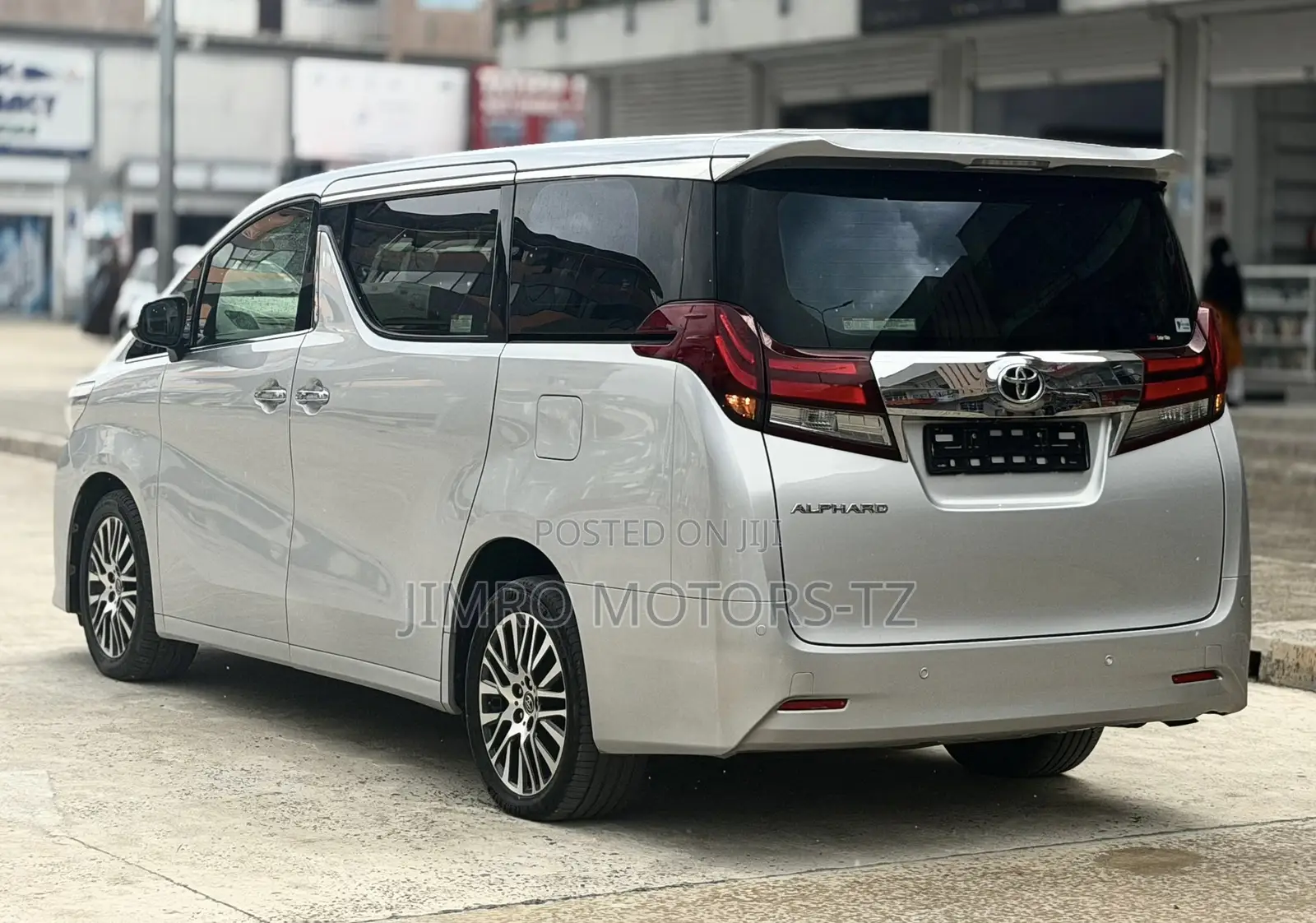 Toyota Alphard 2017 Silver