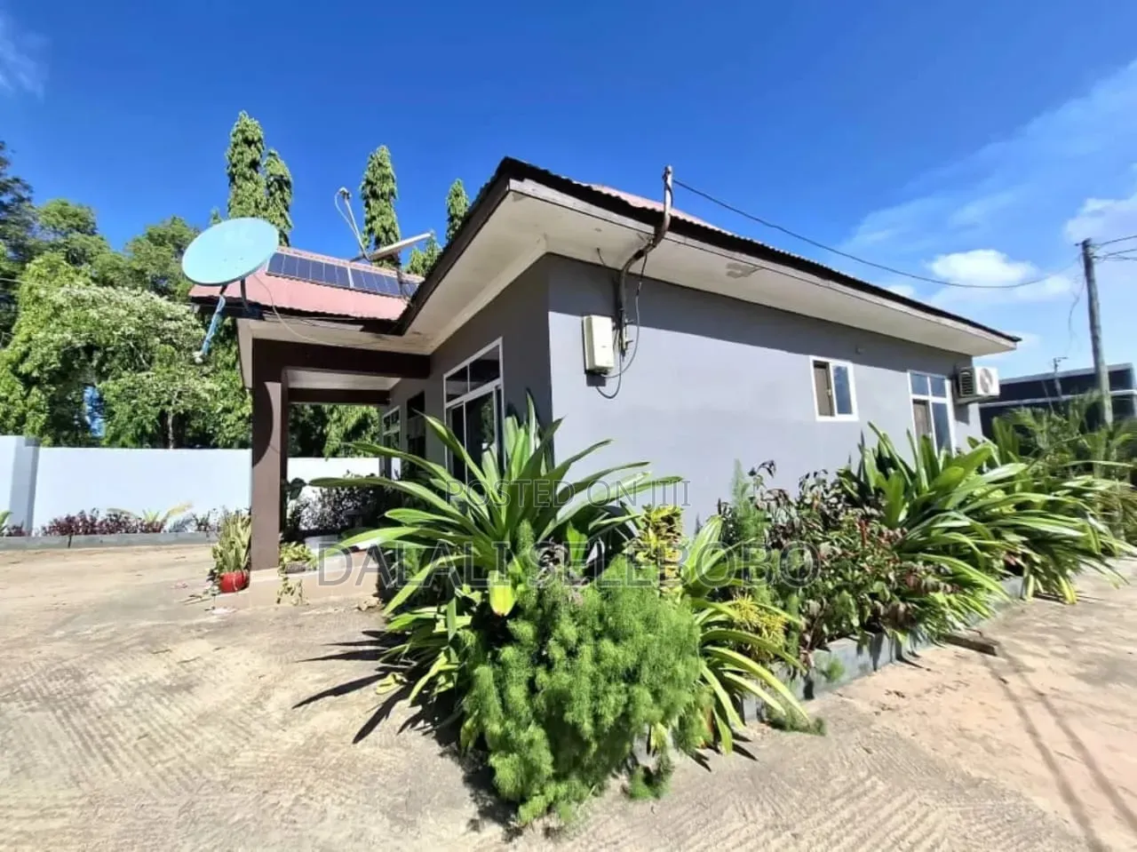 2bdrm Bungalow in Kimara Bucha for rent