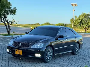 Toyota Crown 2006 Black